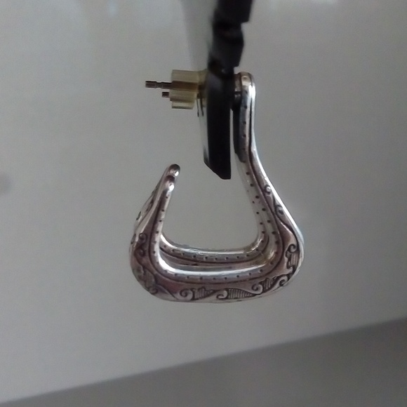 Silver hoops - Picture 2 of 4